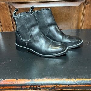 Tuff Rider Women’s Black Leather Chelsea Ankle Boots